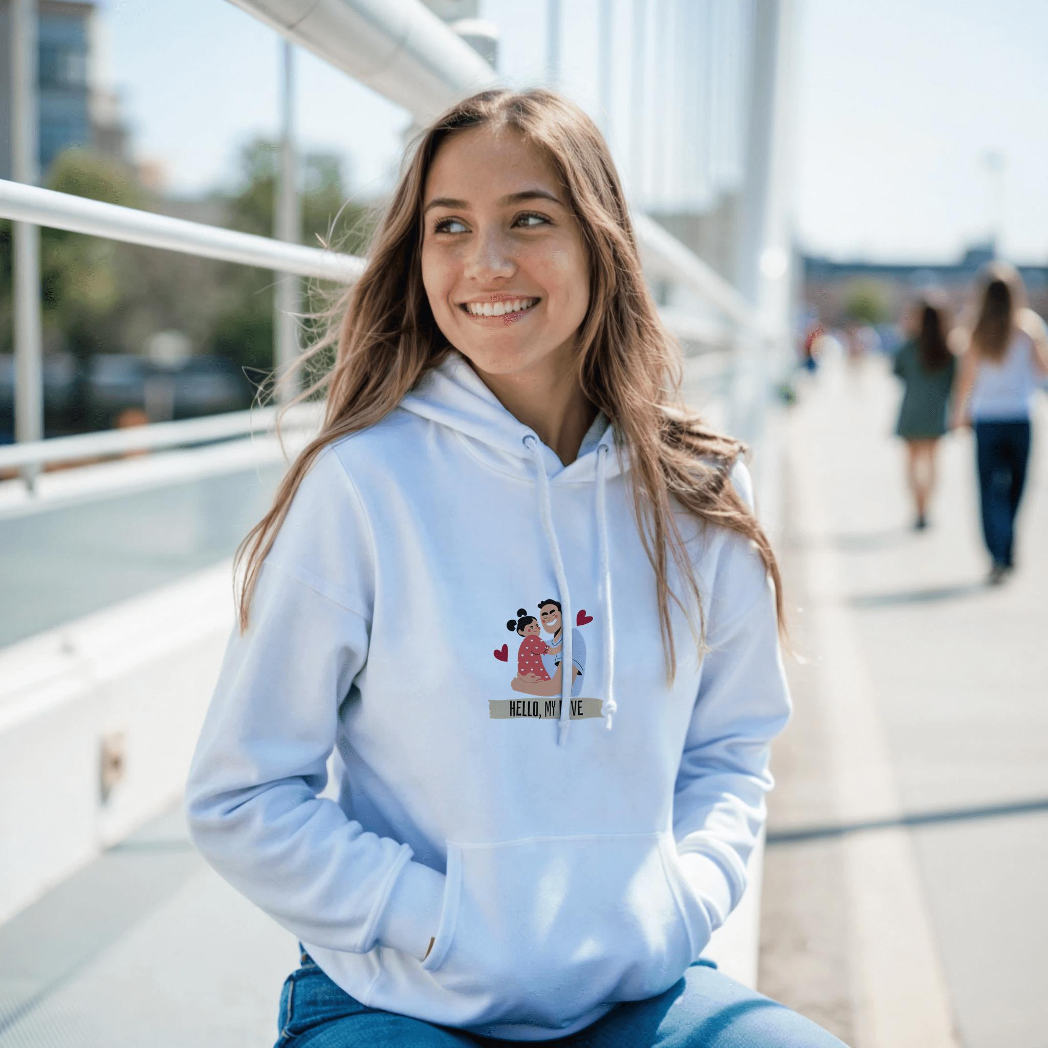 Sudadera mujer con diseño familiar | Gildan 18500 - Imagen 5