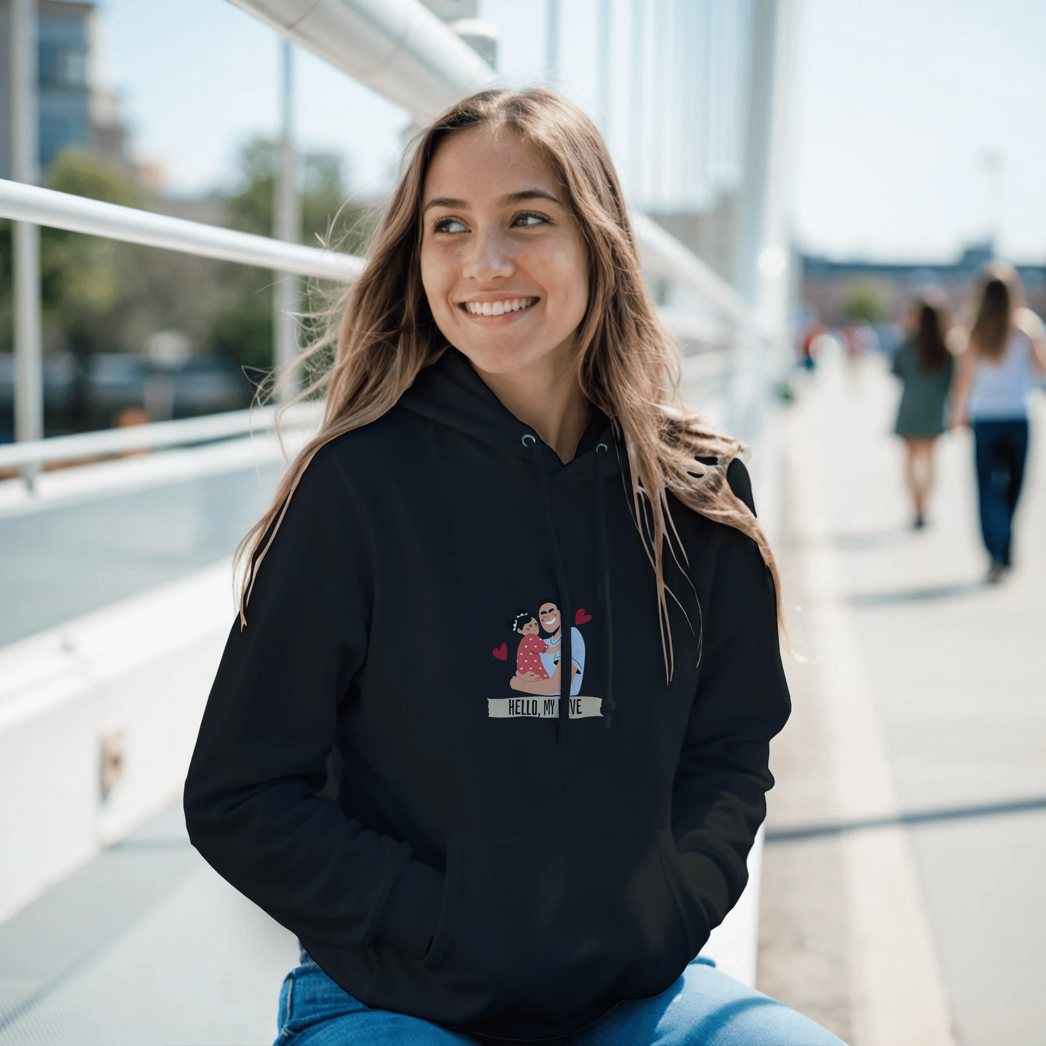 Sudadera mujer con diseño familiar | Gildan 18500 - Imagen 9