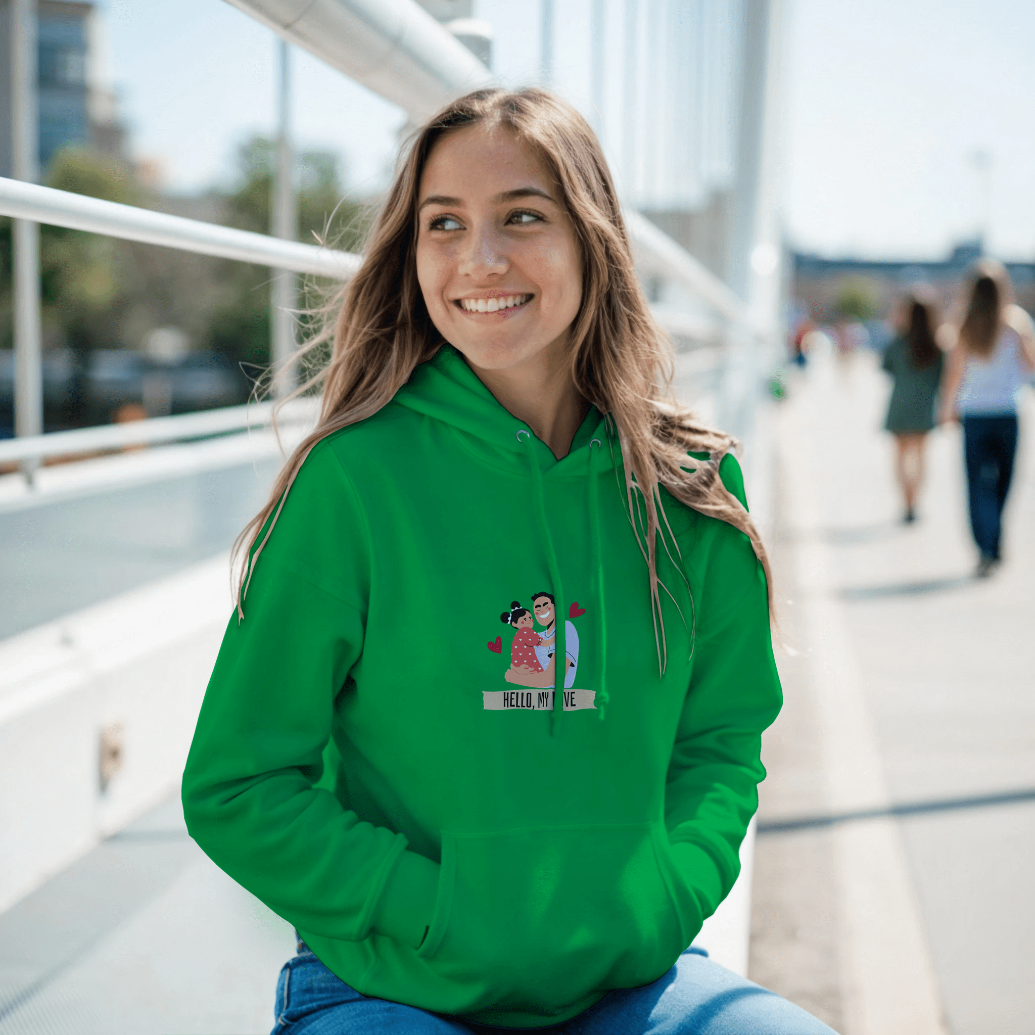 Sudadera mujer con diseño familiar | Gildan 18500 - Imagen 4