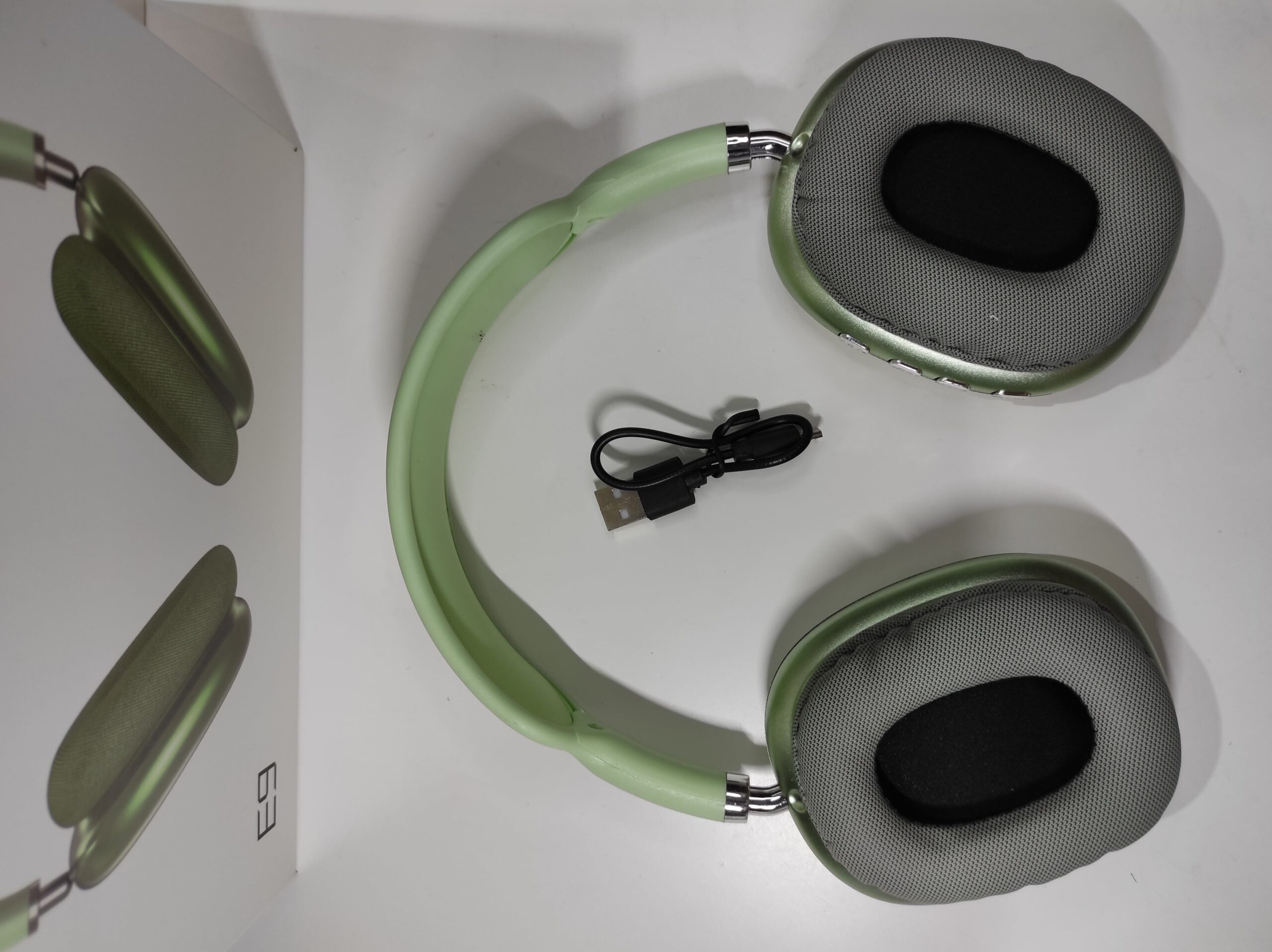 Auriculares PRO Max verde - Imagen 2